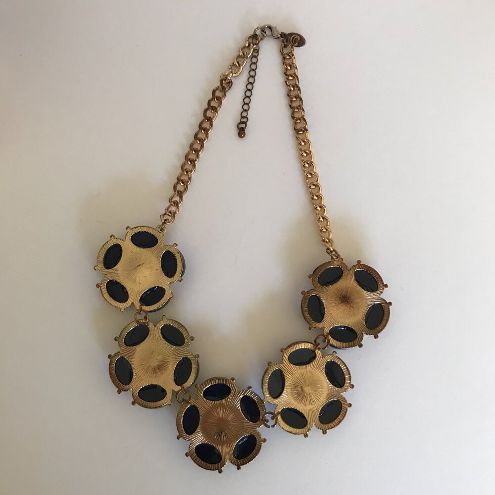 Charming Charlie RW&B Floral Necklace - Picture 3 of 7